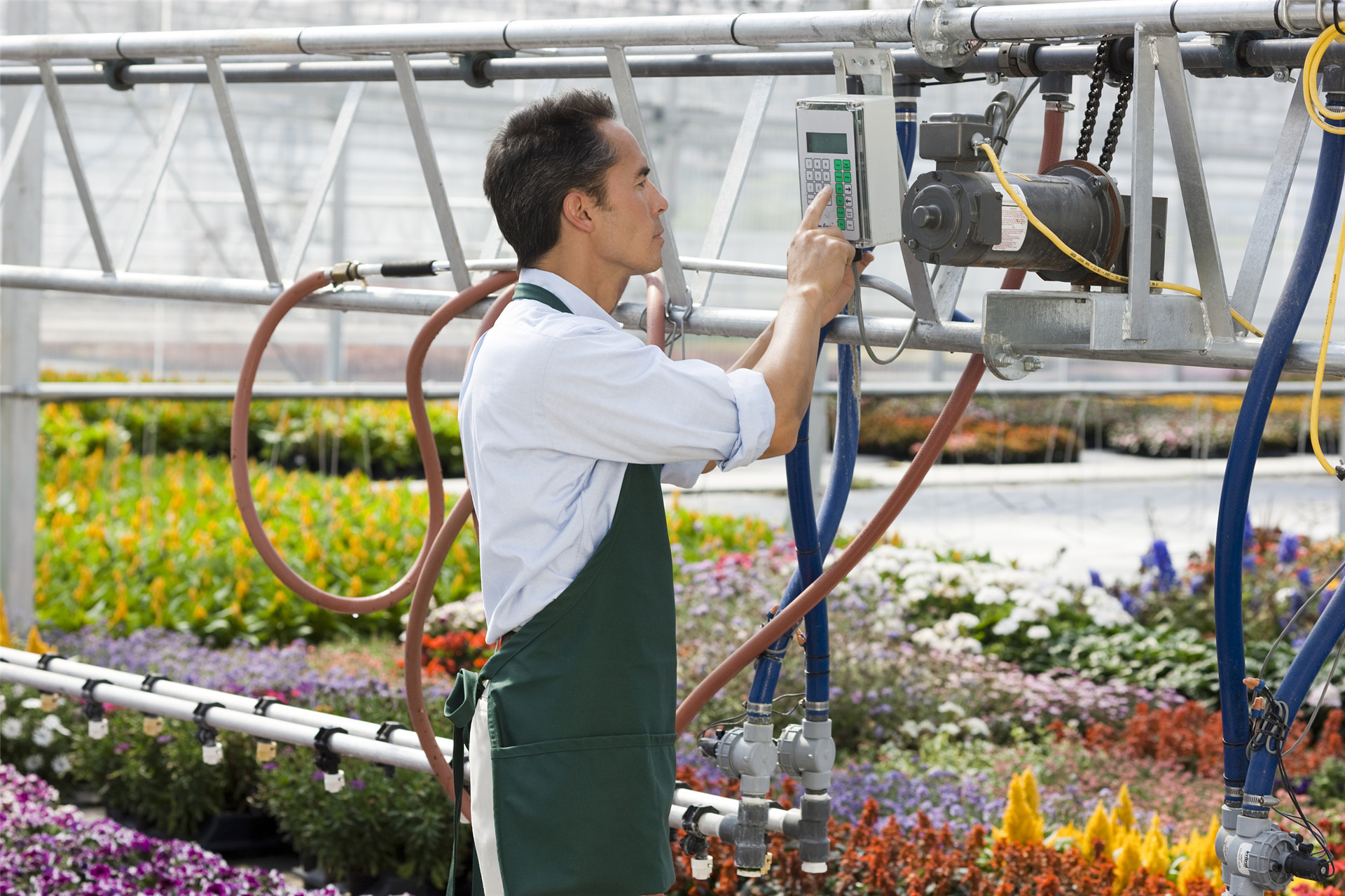  Benefits of Lightweight Materials in Irrigation Systems